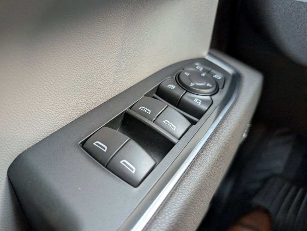 New 2026 Chevrolet Silverado 1500 LTZ w/ Technology Package RWD image 19