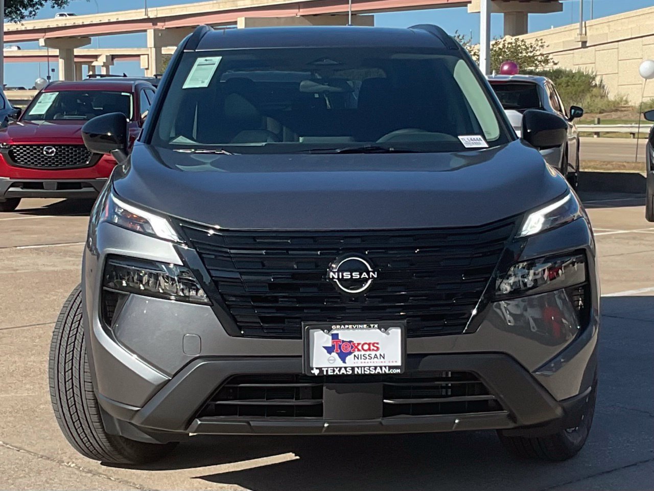 New 2027 Nissan Rogue Dark Armor AWD/4WD image 2