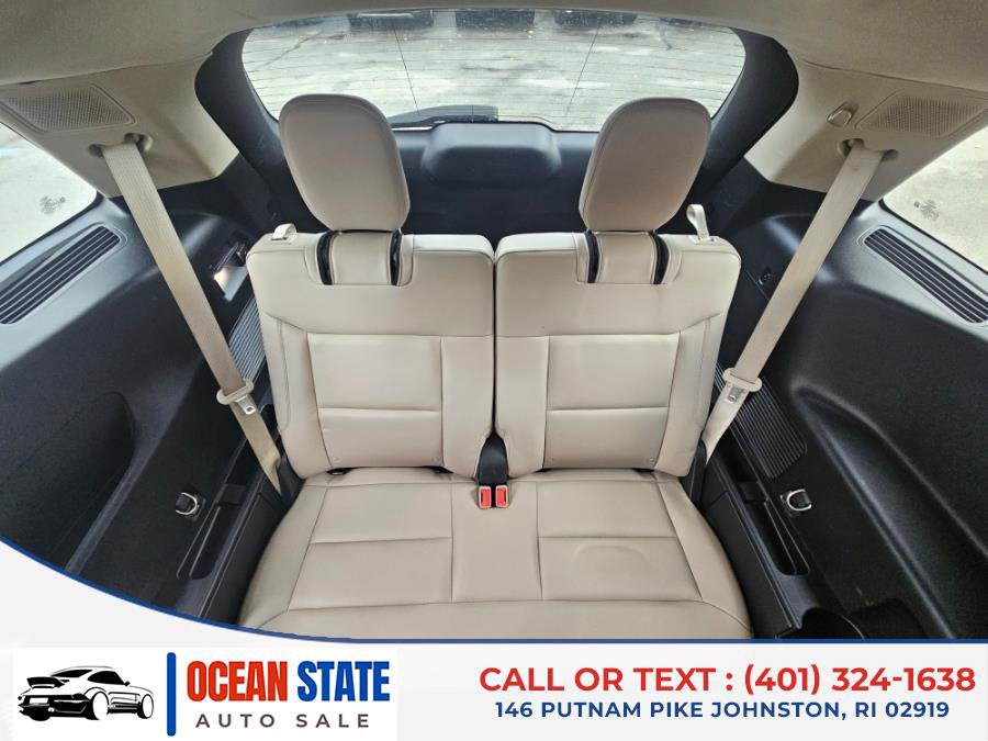 Used 2021 Ford Explorer Limited image 14