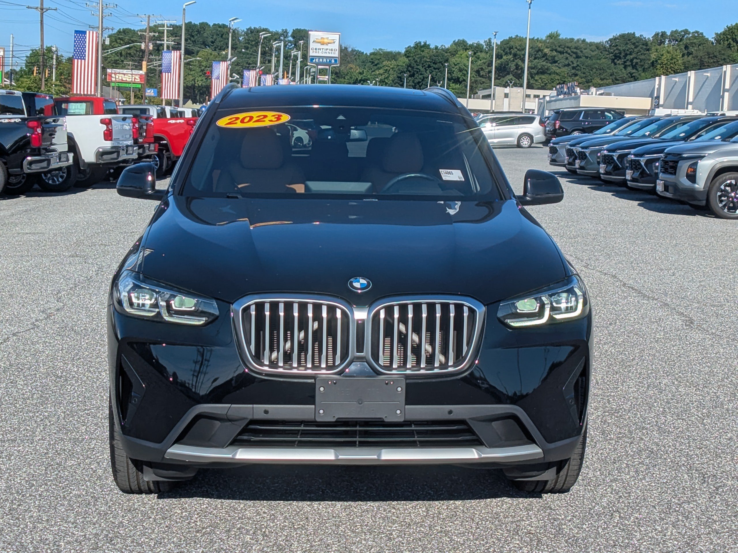 Used 2023 BMW X3 xDrive30i w/ Premium Package AWD/4WD image 2