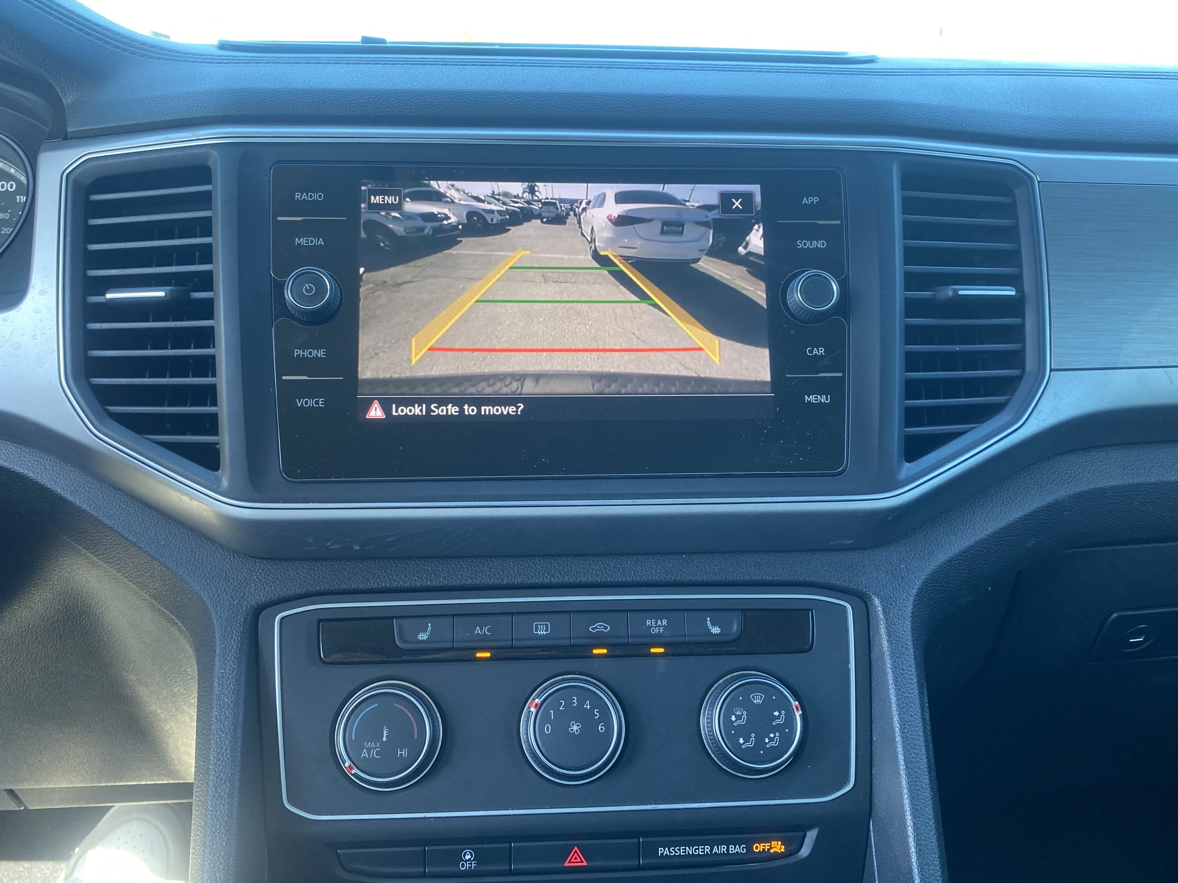 Used 2018 Volkswagen Atlas SE FWD image 13