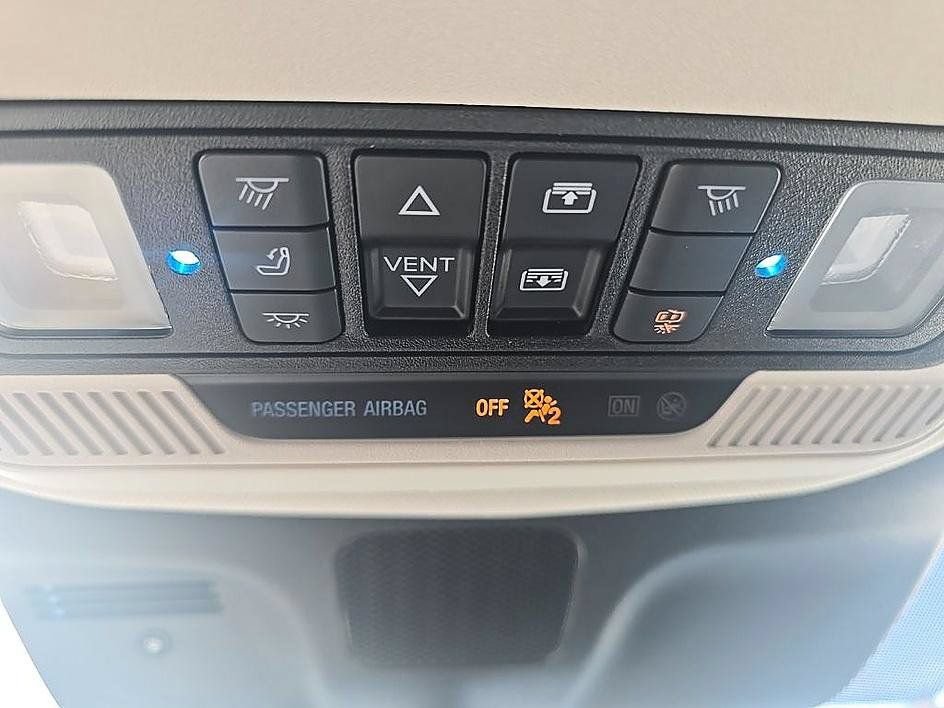 Used 2025 Ford Expedition Active AWD/4WD image 28