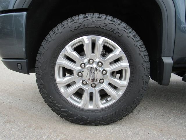 Used 2020 GMC Sierra 2500 Denali w/ Denali Ultimate Package AWD/4WD image 9