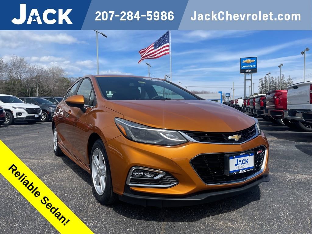 Used 2017 Chevrolet Cruze LT w/ RS Package FWD image 1