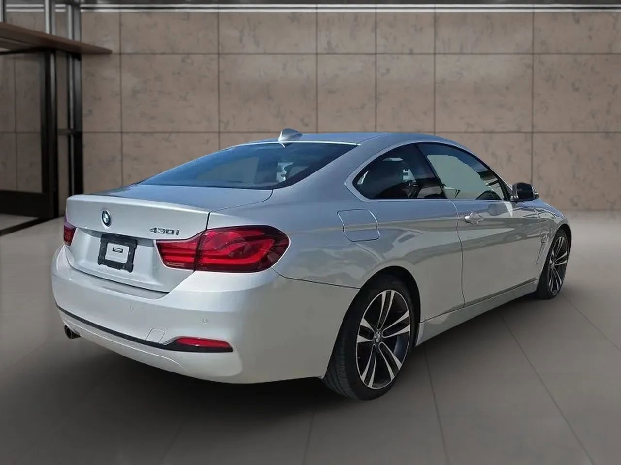 Used 2020 BMW 430i Coupe w/ Convenience Package image 7