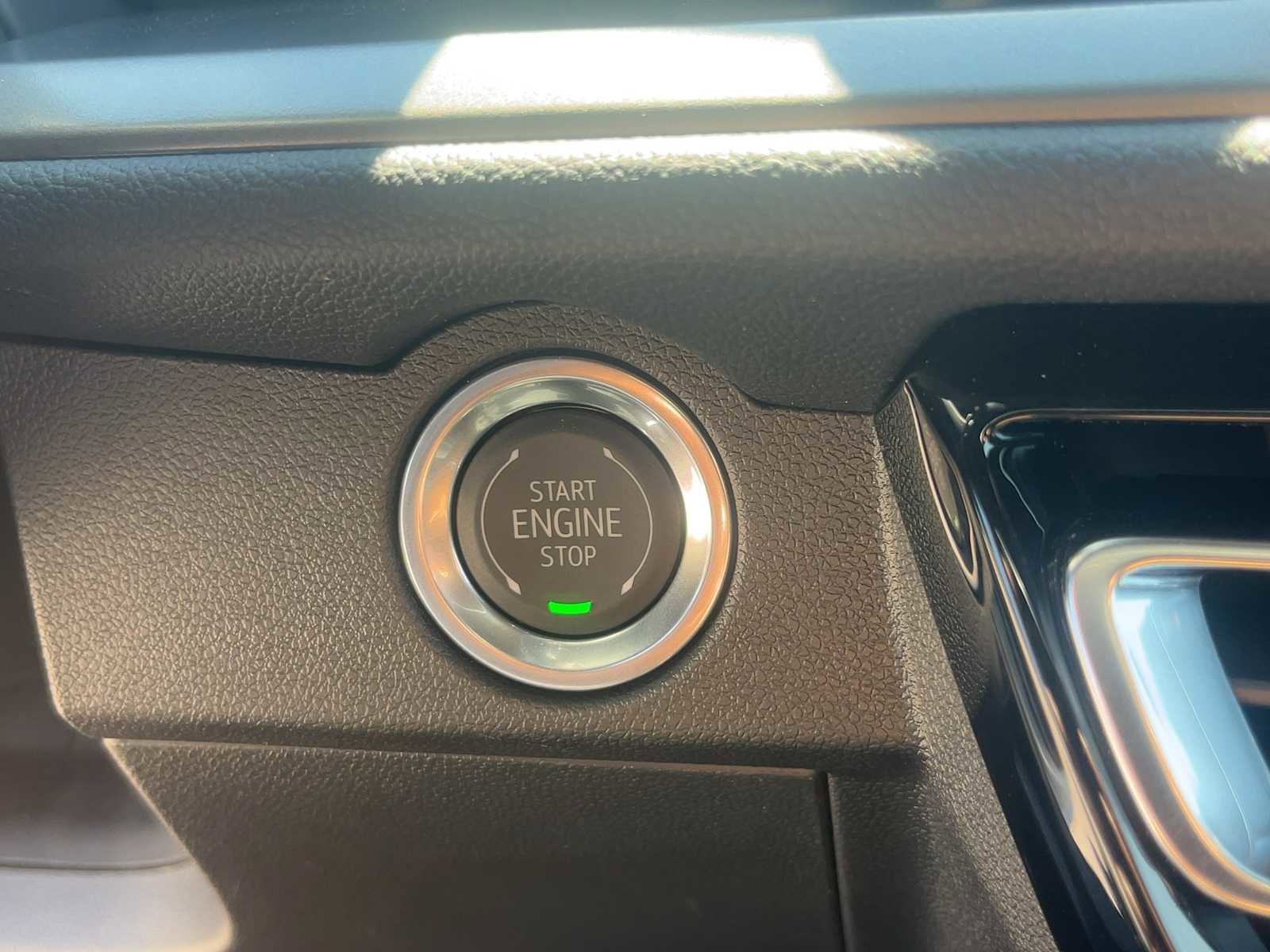 New 2026 Chevrolet Traverse LT FWD image 16