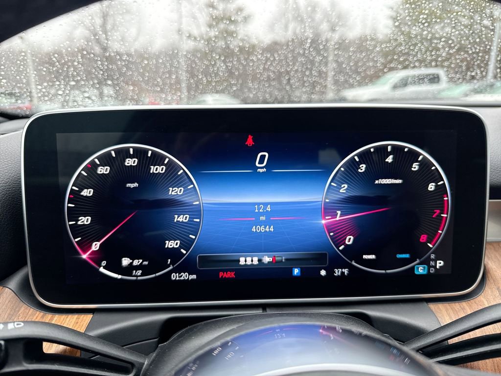 Used 2023 Mercedes-Benz C 300 4MATIC Sedan image 10