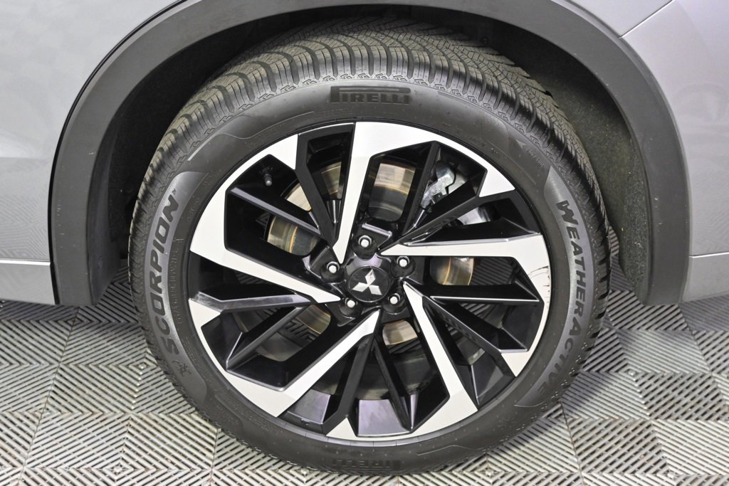 Used 2022 Mitsubishi Outlander SEL image 20