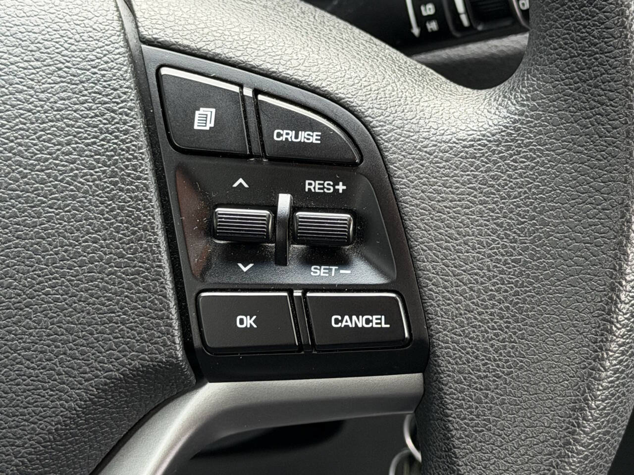 Used 2017 Hyundai Tucson SE AWD/4WD image 22