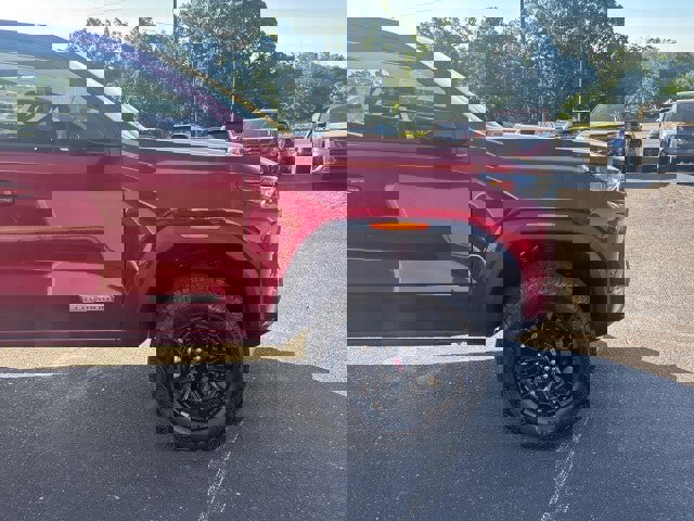 New 2026 GMC Canyon Elevation w/ Convenience Package RWD image 5