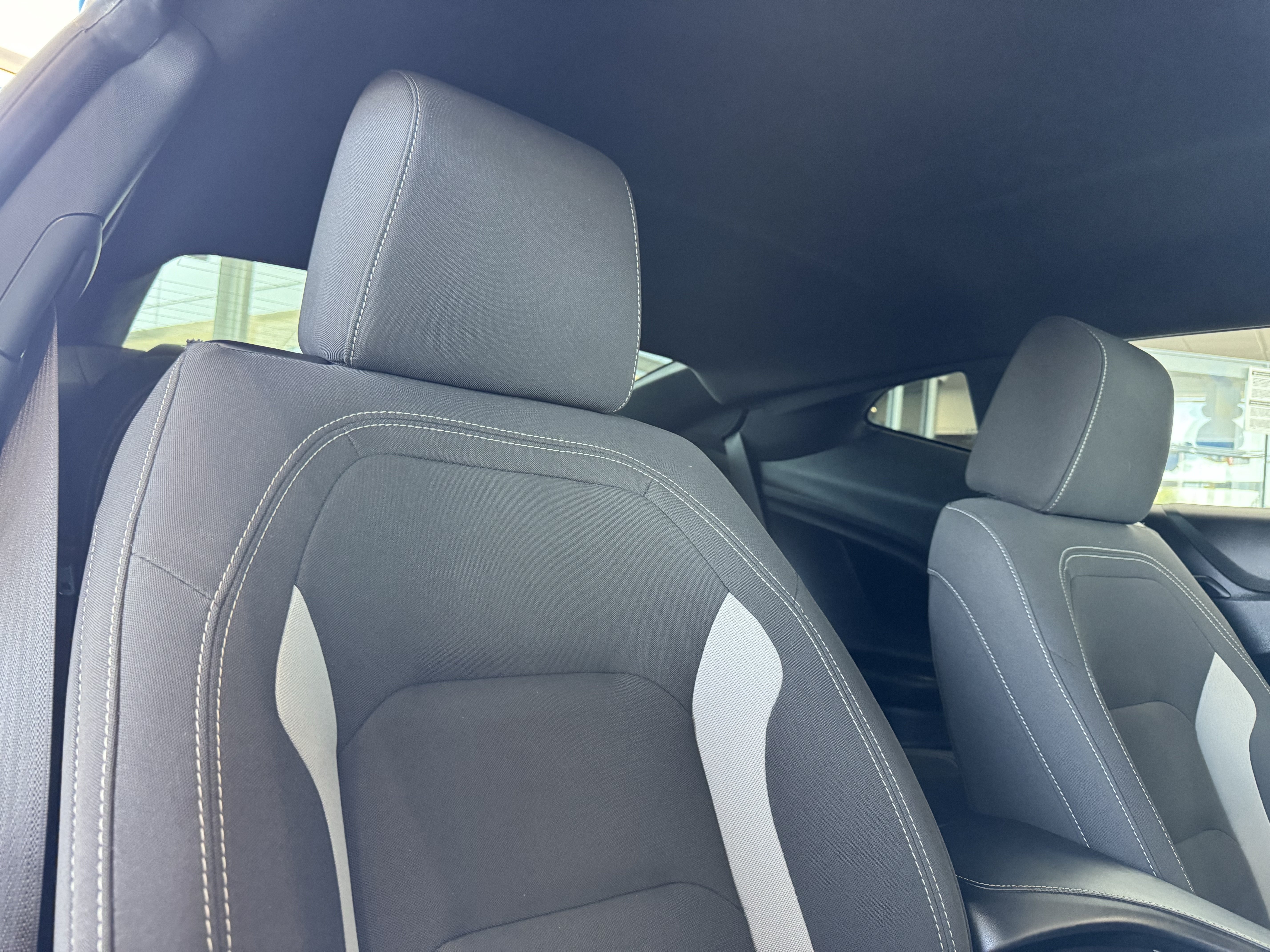 Used 2018 Chevrolet Camaro SS RWD image 18