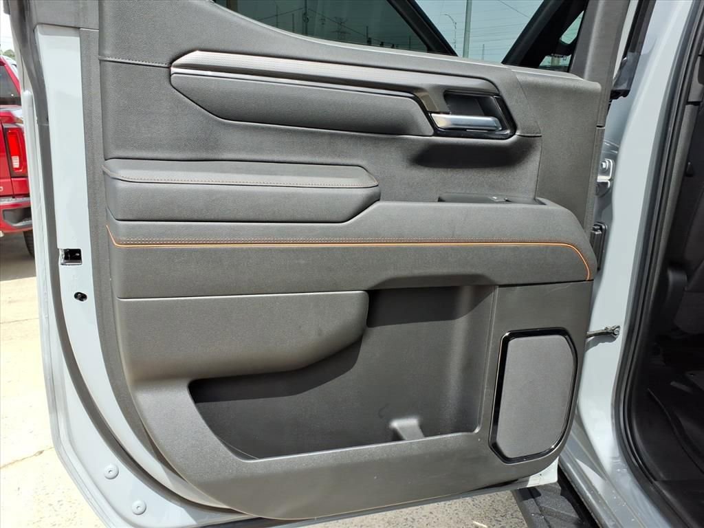 Used 2025 GMC Sierra 1500 AT4 w/ AT4 Premium Package image 22