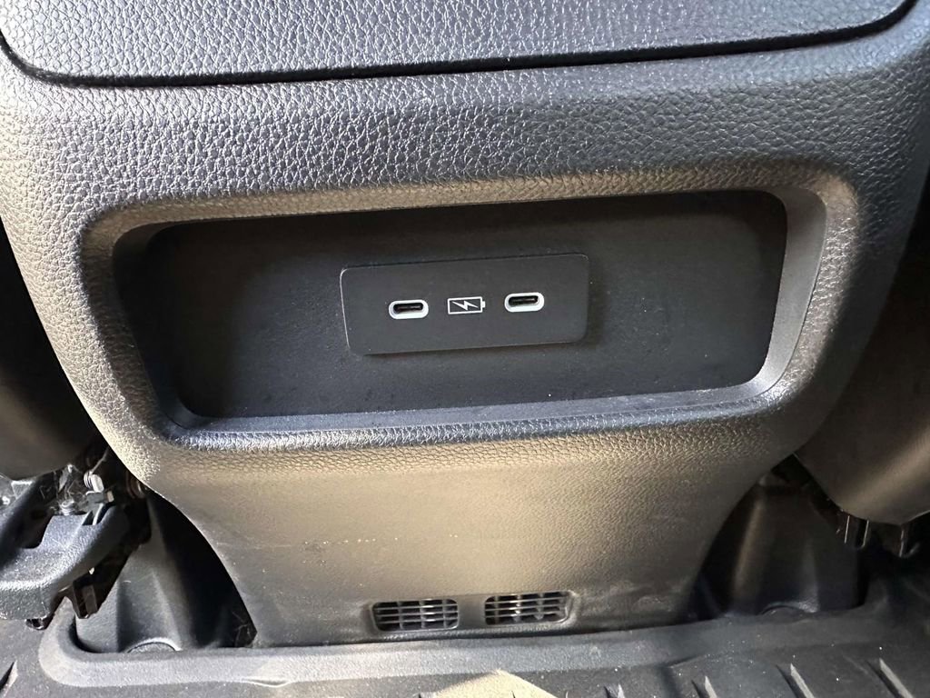 Used 2025 Honda Passport EX-L image 16