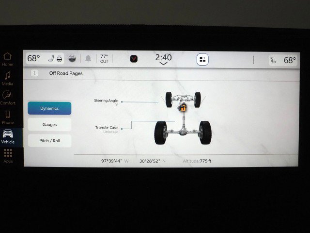 Used 2025 Jeep Wrangler 4xe Sahara w/ Safety Group AWD/4WD image 37