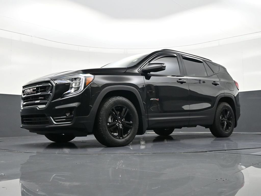 Used 2024 GMC Terrain AT4 w/ Tech Package AWD/4WD image 24