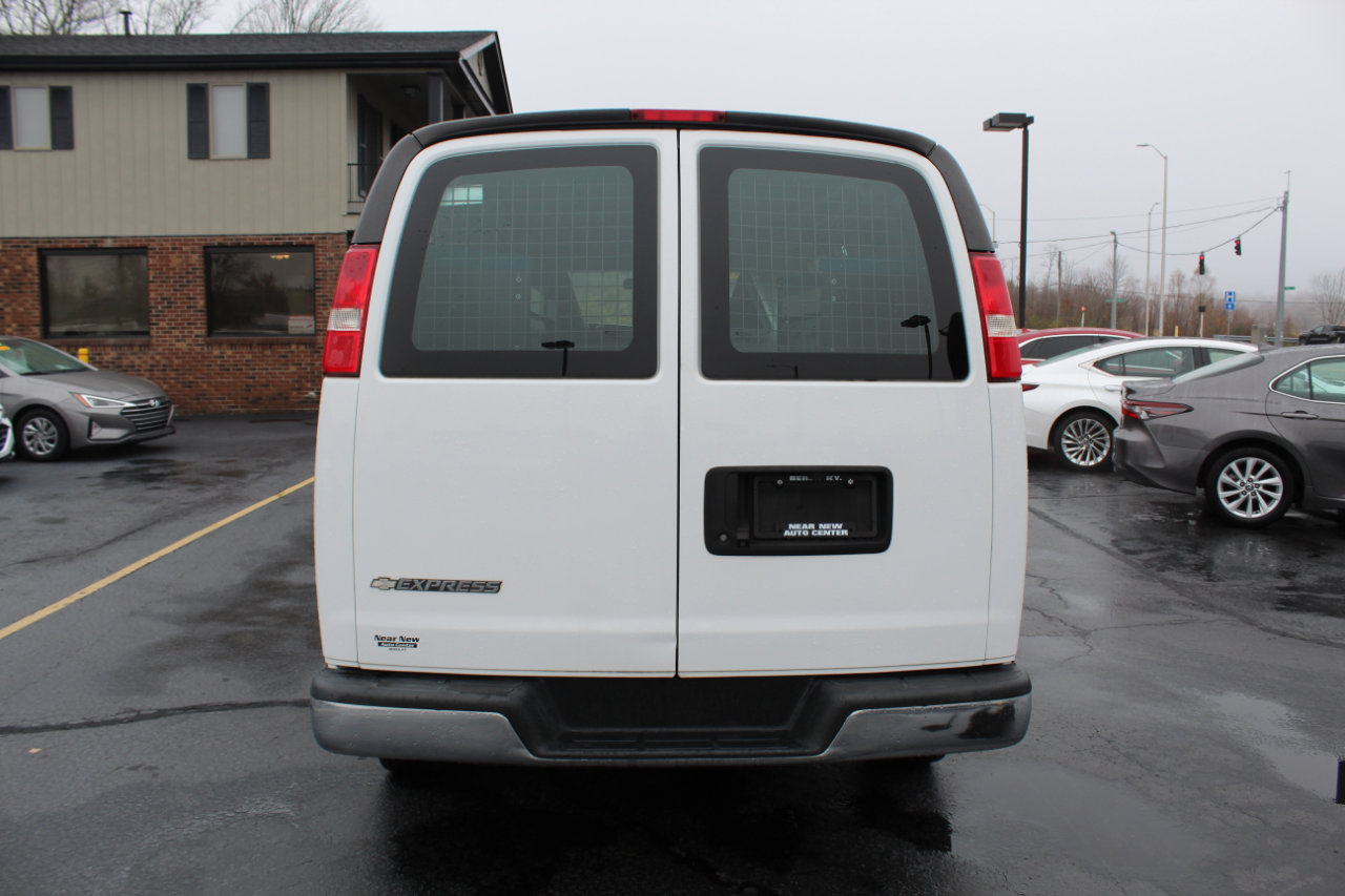 Used 2019 Chevrolet Express 2500 RWD 2500 135 w/ Driver Convenience Package image 6