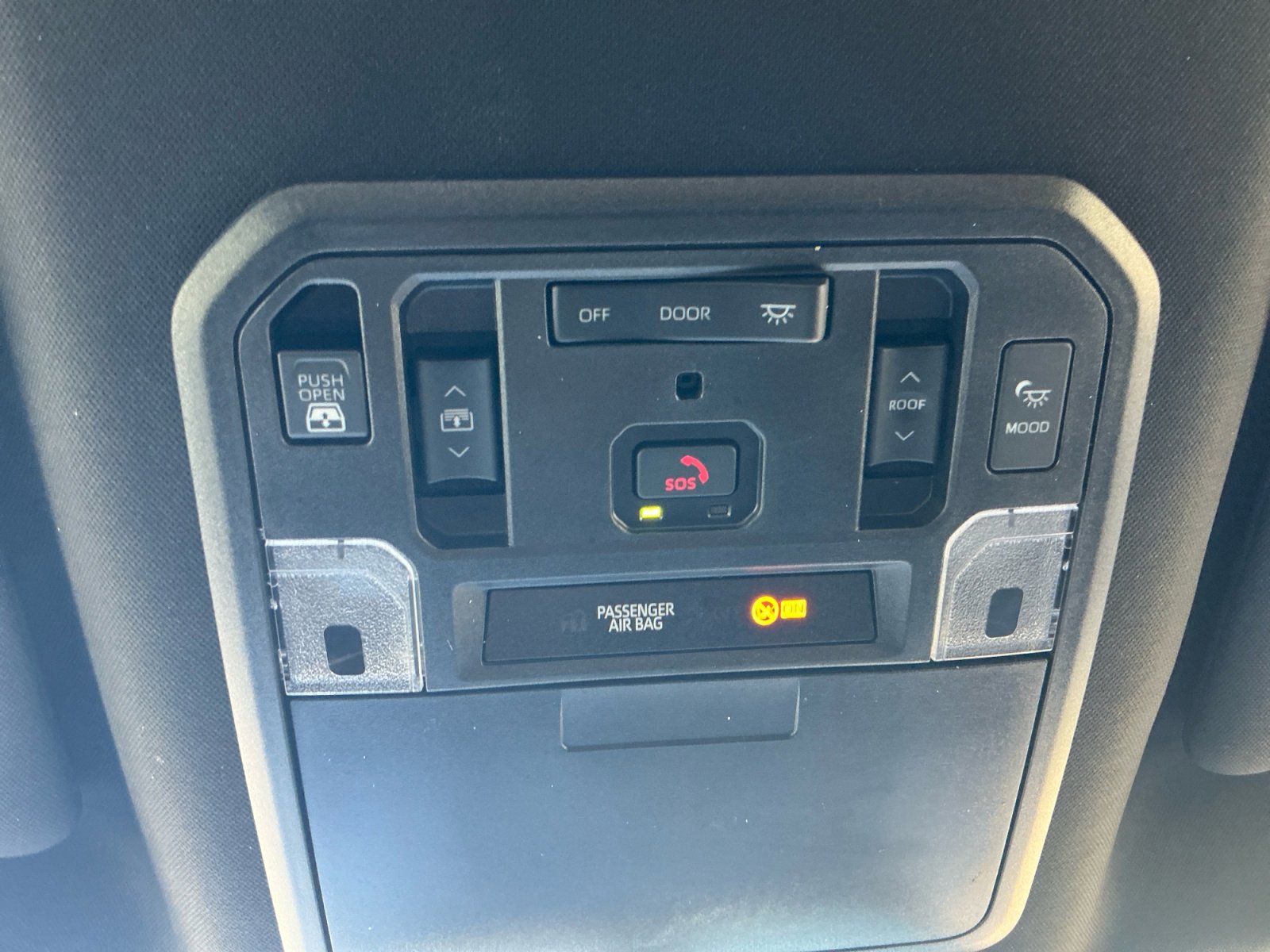 Used 2024 Toyota Tundra Platinum AWD/4WD image 31
