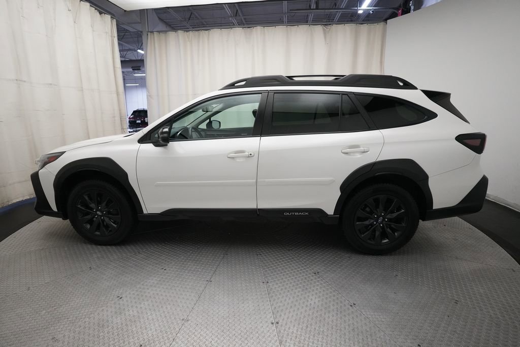 Certified 2023 Subaru Outback Onyx Edition AWD/4WD image 23
