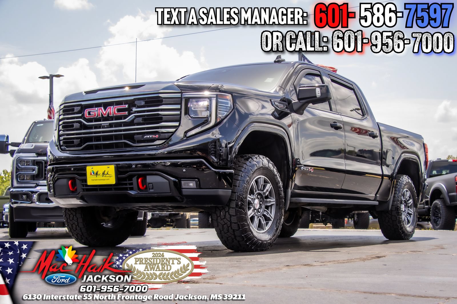 Used 2024 GMC Sierra 1500 AT4 w/ AT4 Premium Package AWD/4WD image 3