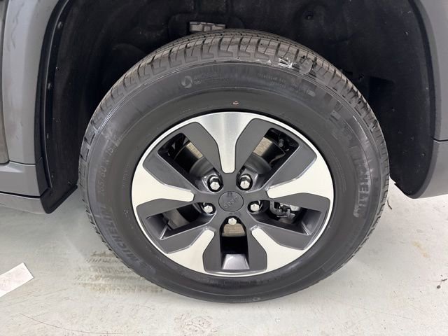 Used 2023 Jeep Grand Cherokee 4WD 4xe w/ Luxury Tech Group II image 7