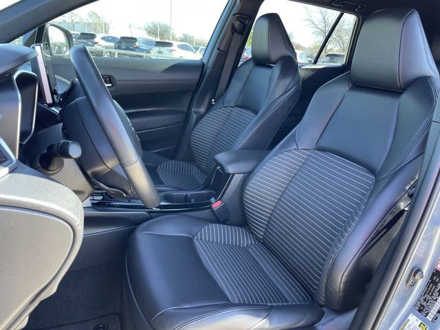 Used 2023 Toyota Corolla Cross XSE w/ Convenience Package image 24