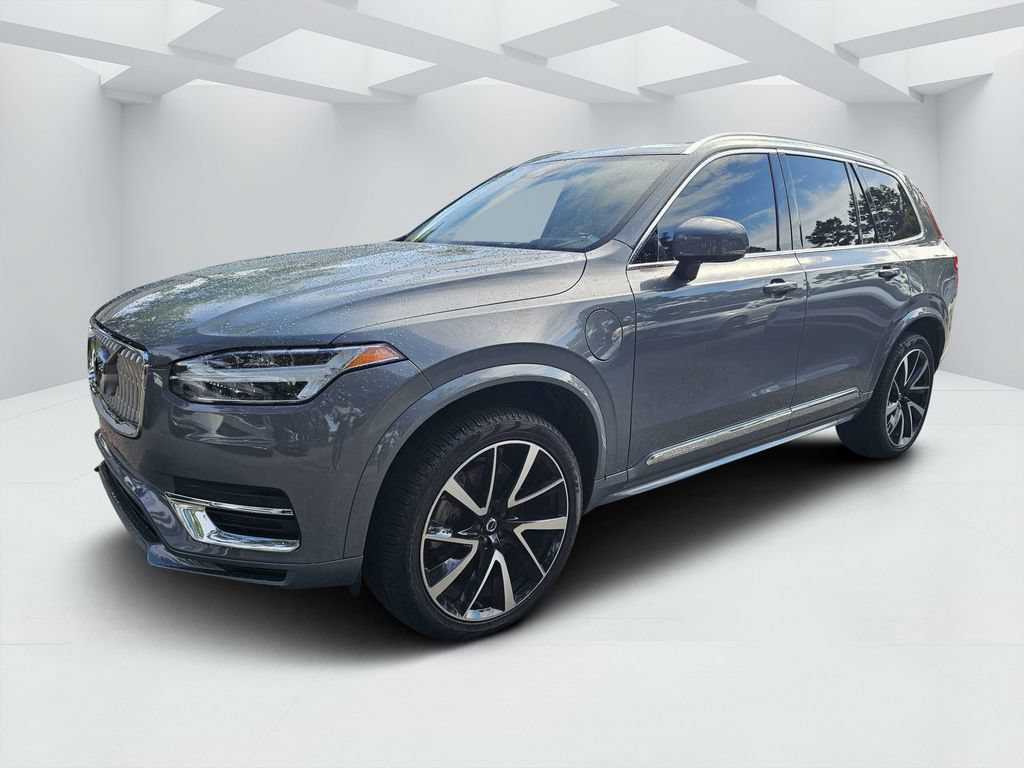 Used 2022 Volvo XC90 T8 Inscription Expression w/ Advanced Package AWD/4WD image 7