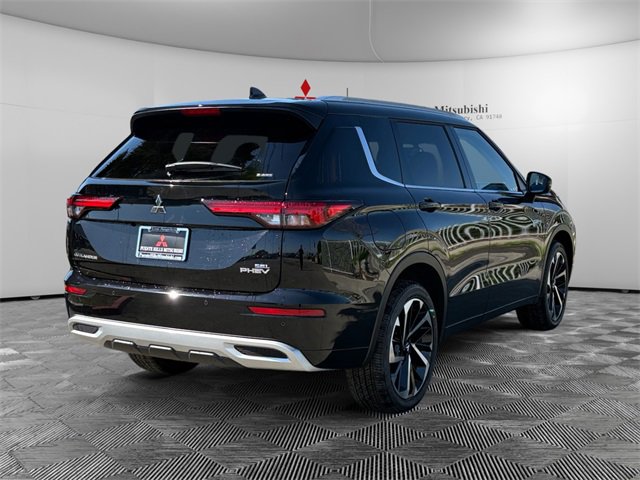 New 2025 Mitsubishi Outlander SEL image 4