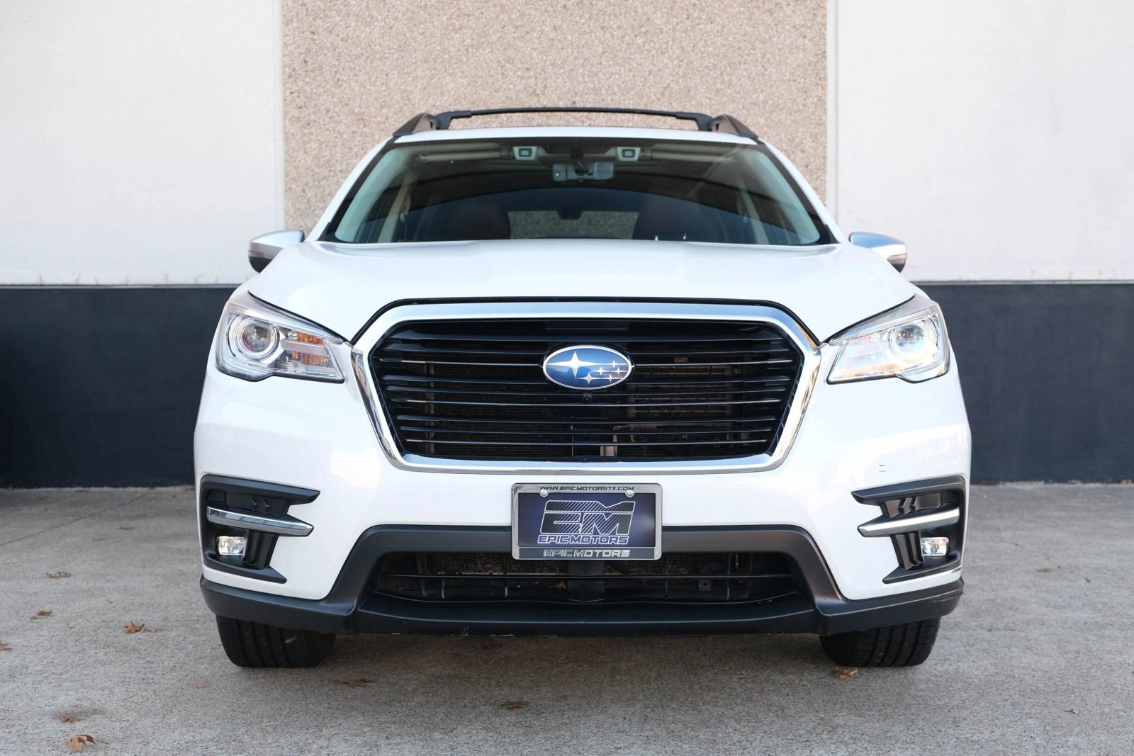 Used 2022 Subaru Ascent Touring image 2