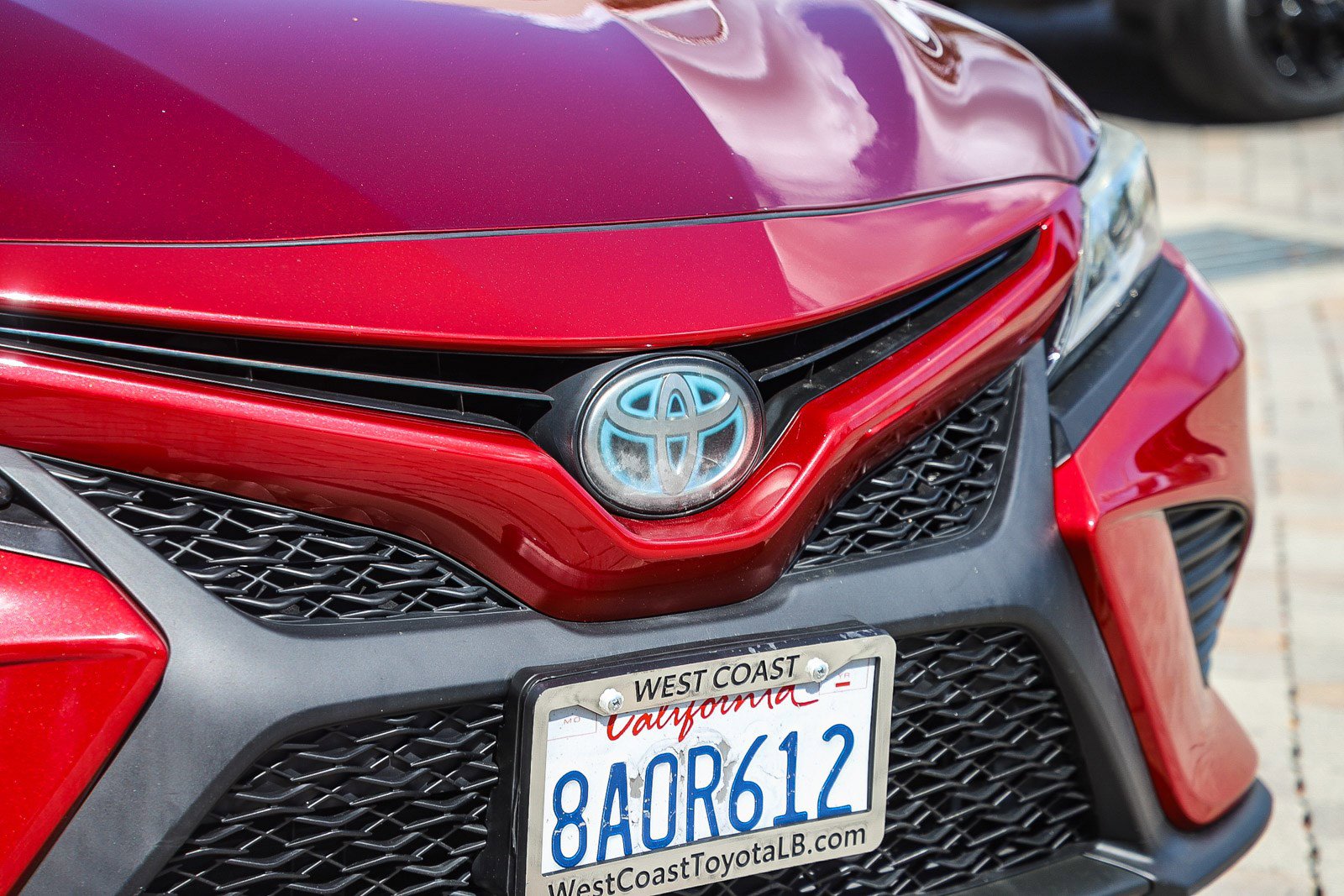 Used 2018 Toyota Camry SE FWD image 6