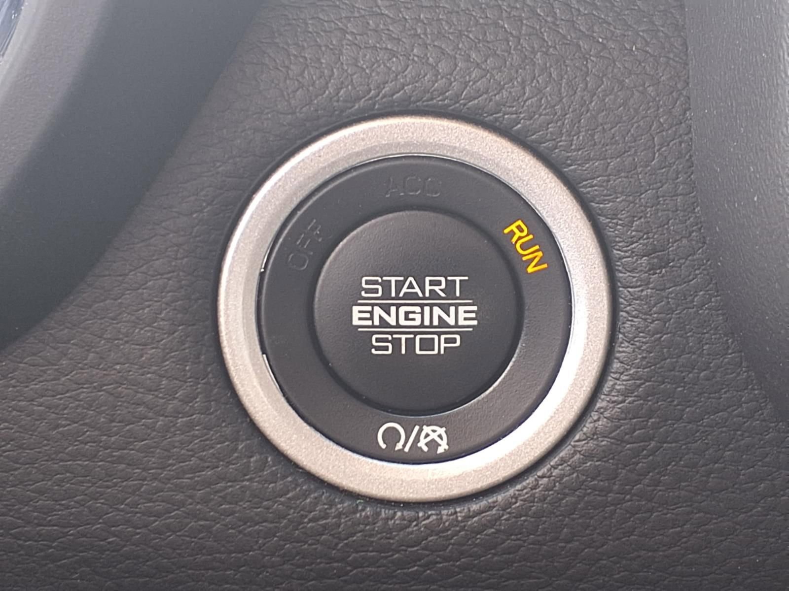 Used 2024 RAM 1500 Laramie image 8