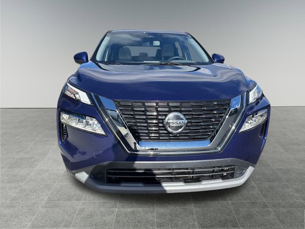 Used 2021 Nissan Rogue SV image 9