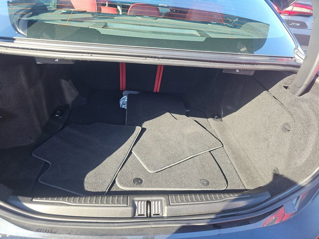 Used 2024 Alfa Romeo Giulia Veloce image 9