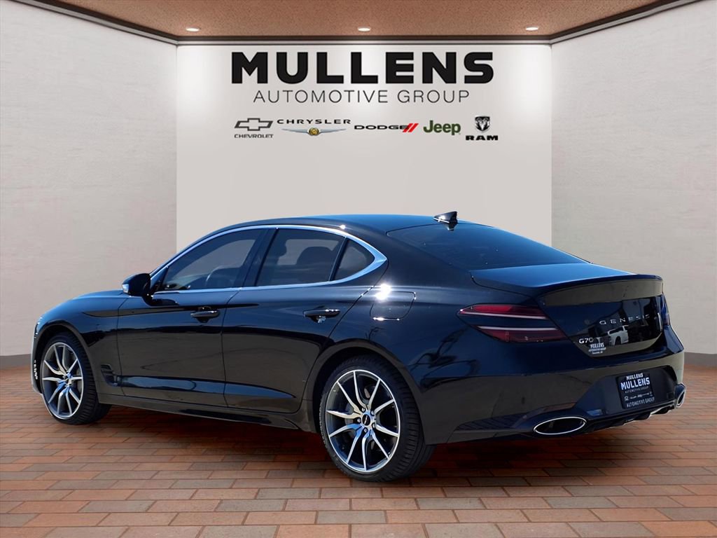 Used 2024 Genesis G70 2.5T image 7