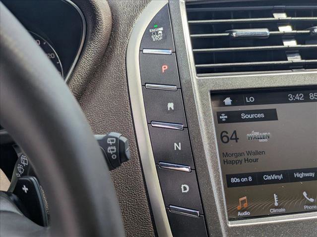 Used 2017 Lincoln MKC Reserve FWD image 12