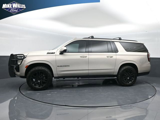 Used 2023 Chevrolet Suburban Z71 image 4