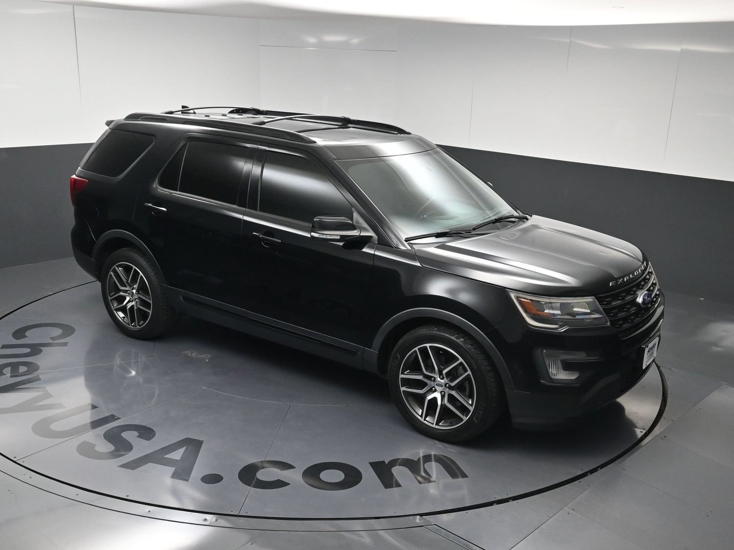 Used 2017 Ford Explorer Sport w/ Equipment Group 401A AWD/4WD image 26