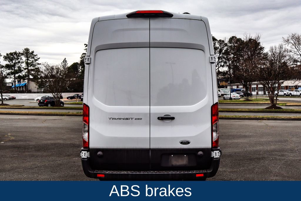 Used 2024 Ford Transit 250 148 High Roof Extended w/ Load Area Protection Package image 6