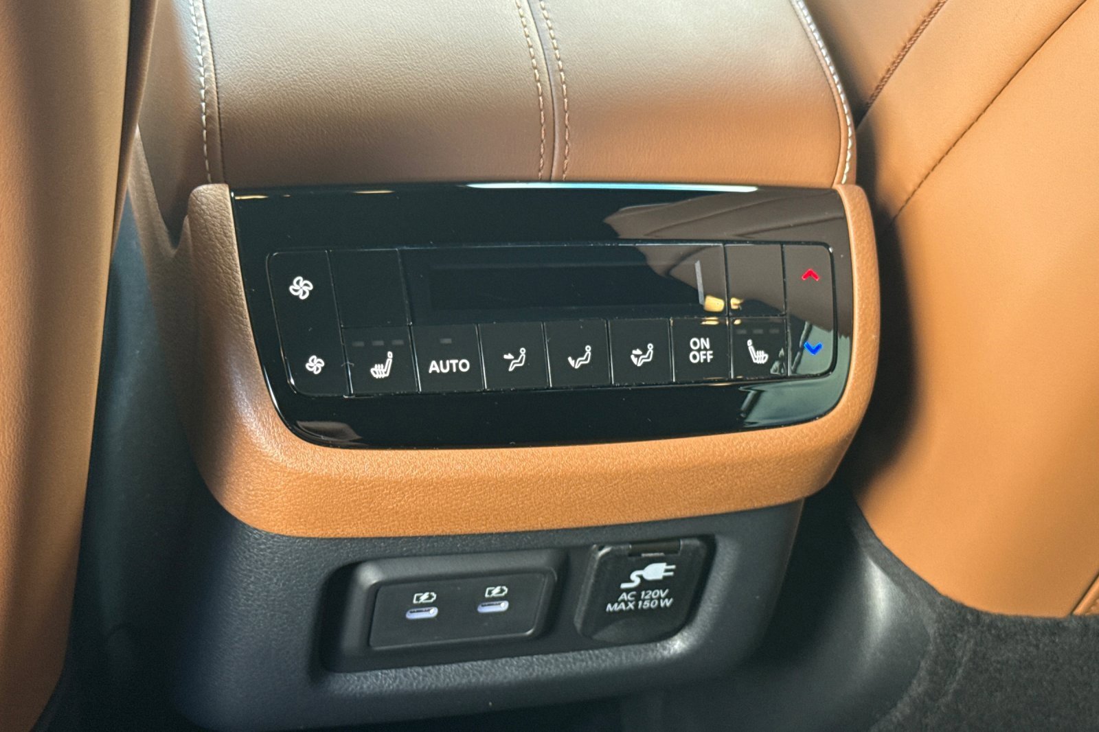 New 2026 INFINITI QX60 Autograph w/ Dark Cargo Package image 13