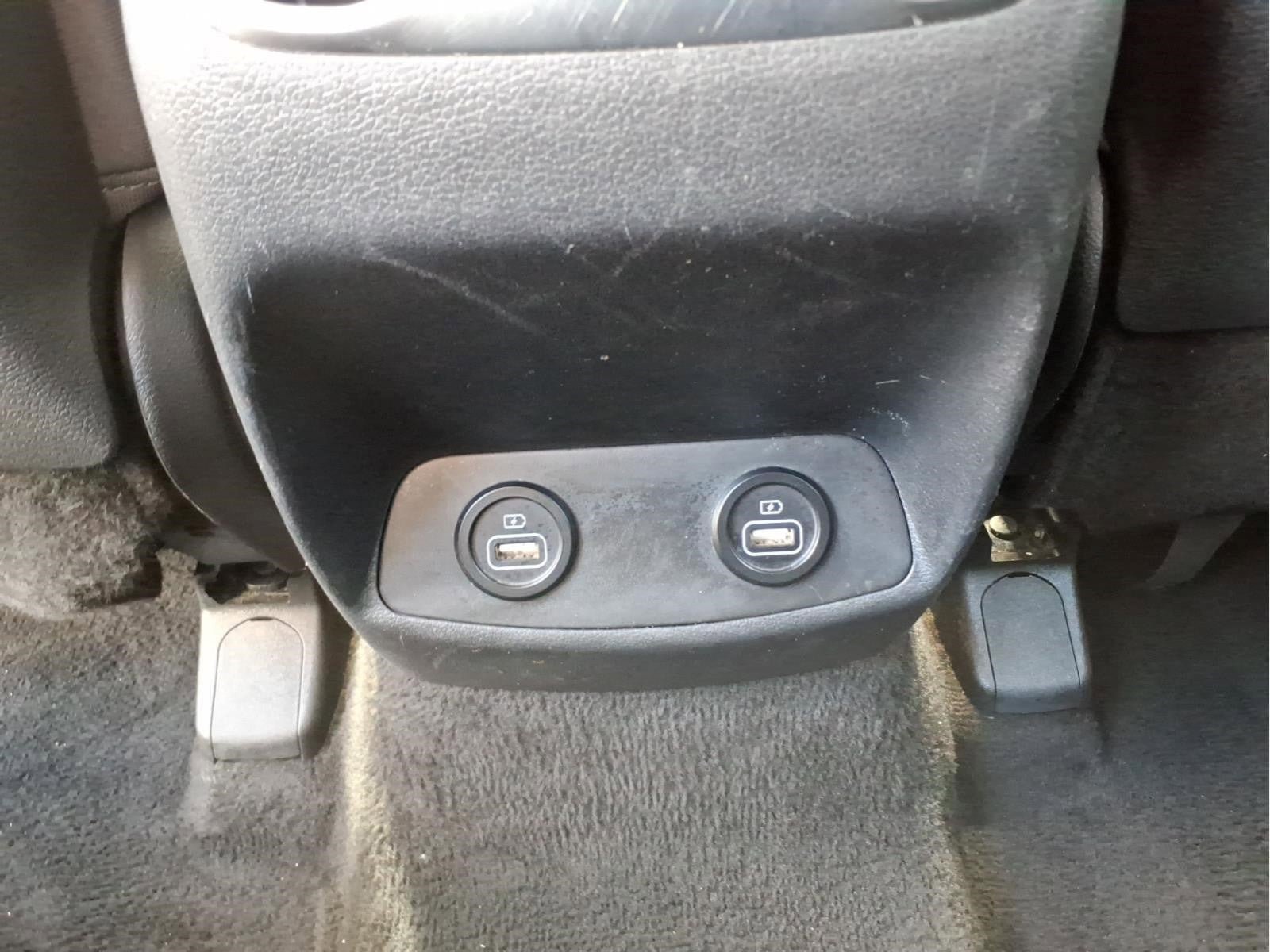 Used 2022 Hyundai Santa Fe SEL w/ Convenience Package FWD image 14