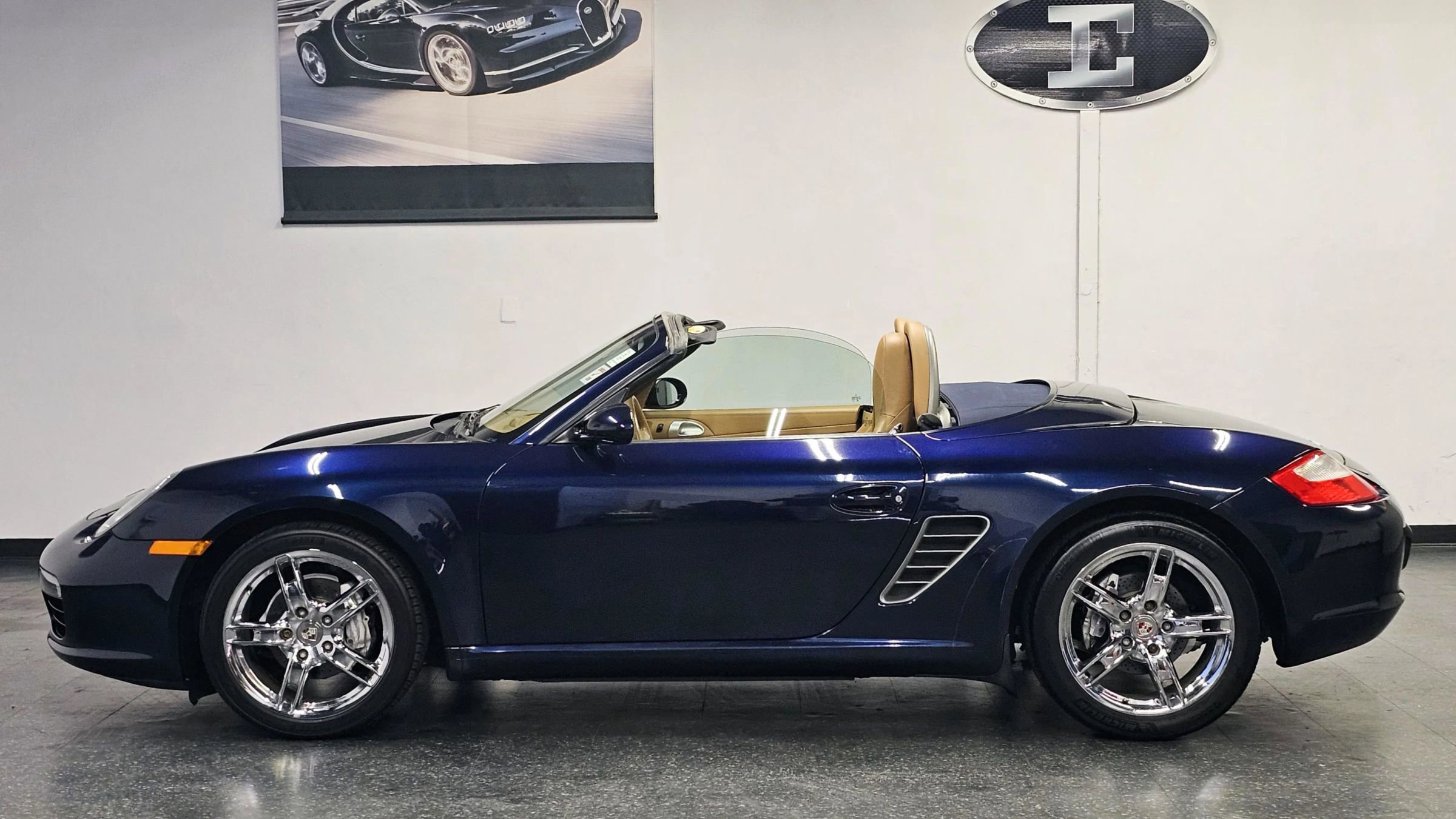 Used 2005 Porsche Boxster RWD image 16