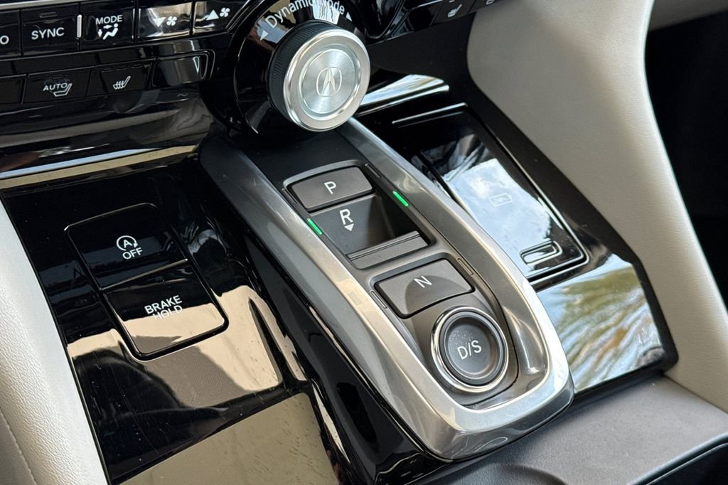 Certified 2023 Acura MDX FWD w/ Technology Package image 28