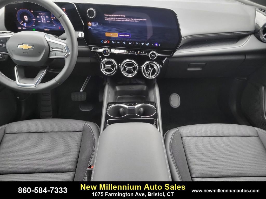 Used 2024 Chevrolet Blazer EV LT image 14