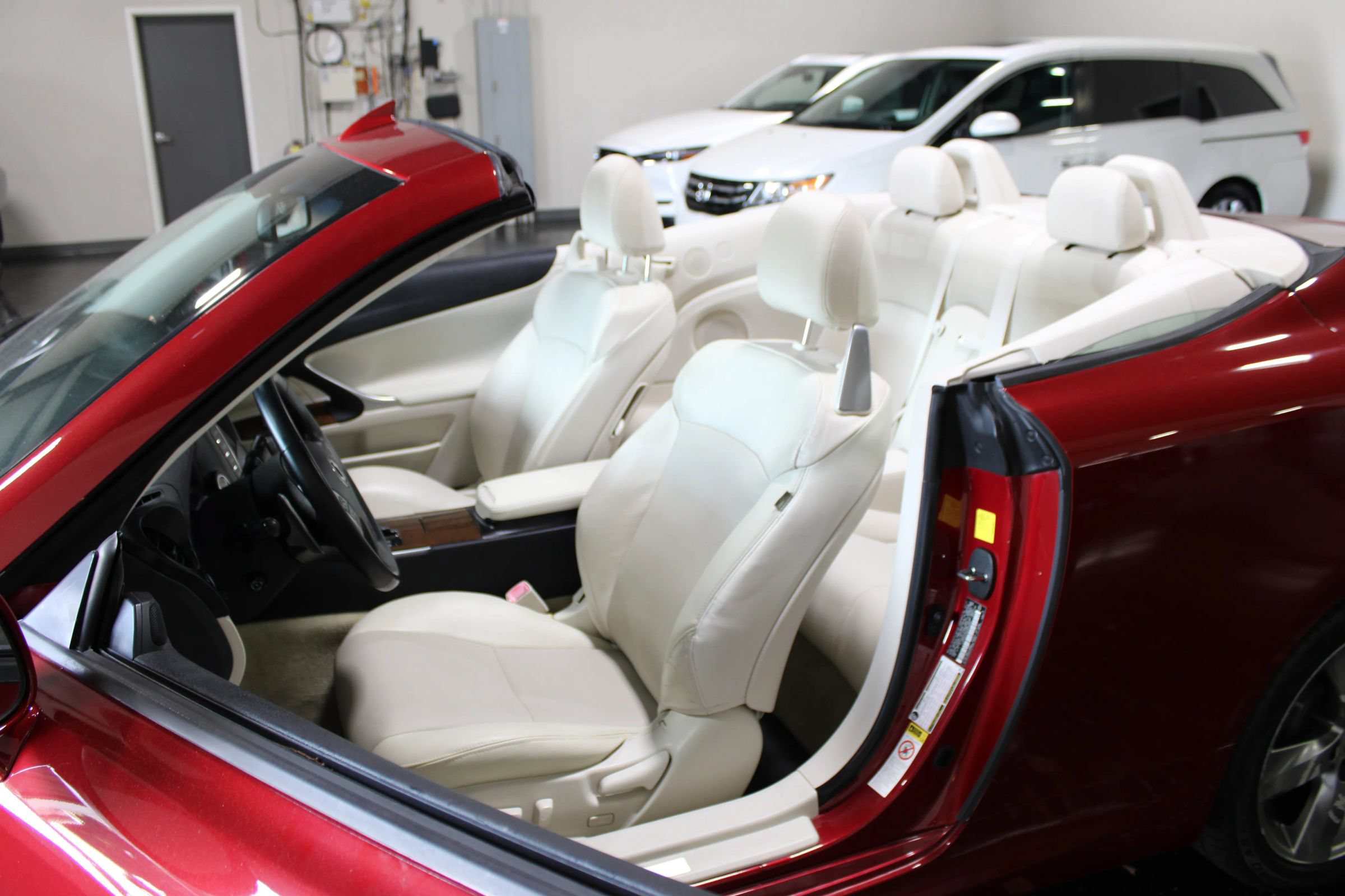 Used 2011 Lexus IS 350C RWD image 41