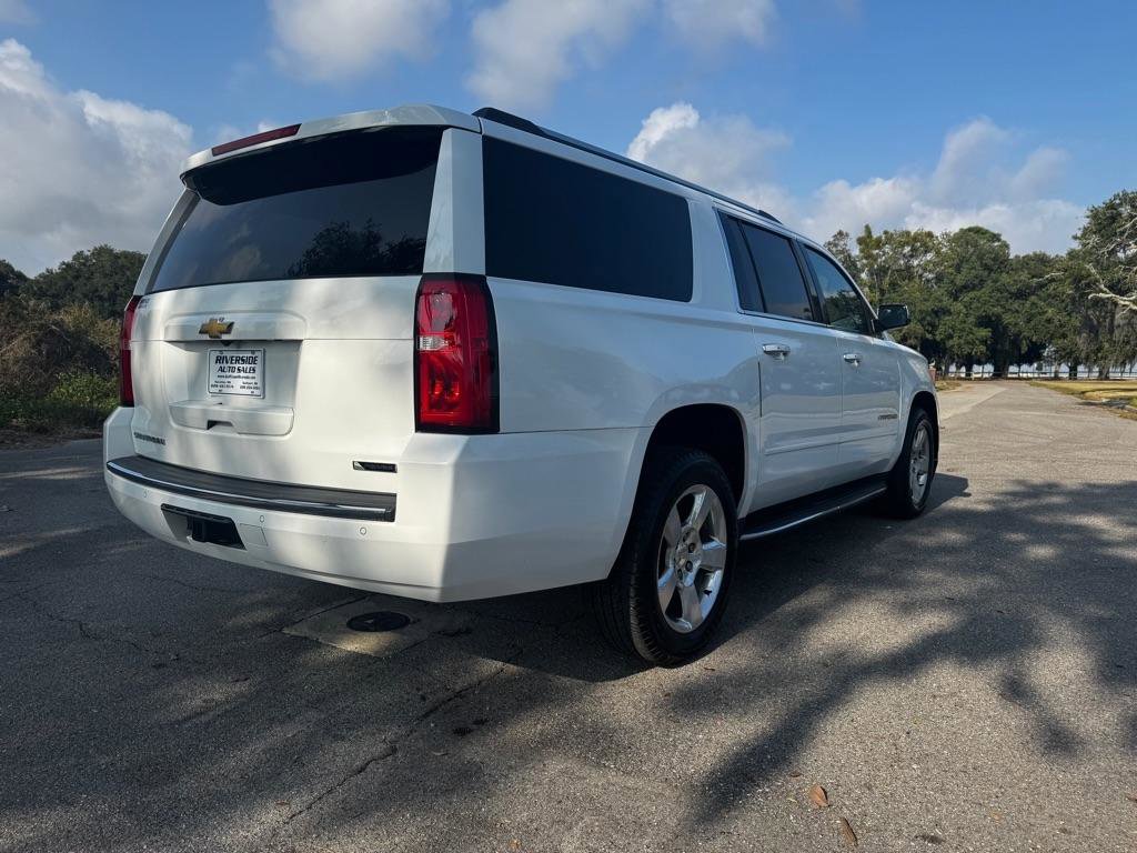 Used 2017 Chevrolet Suburban Premier AWD/4WD image 6