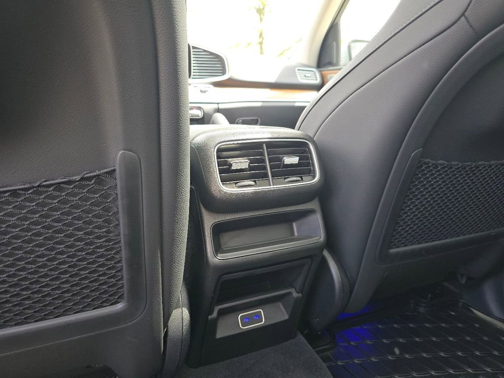 Certified 2024 Mercedes-Benz GLE 350 4MATIC image 26
