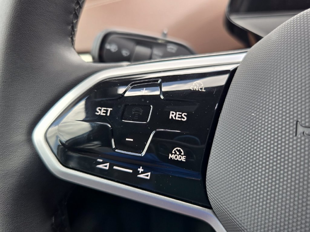 New 2026 Volkswagen ID.4 Pro RWD image 12