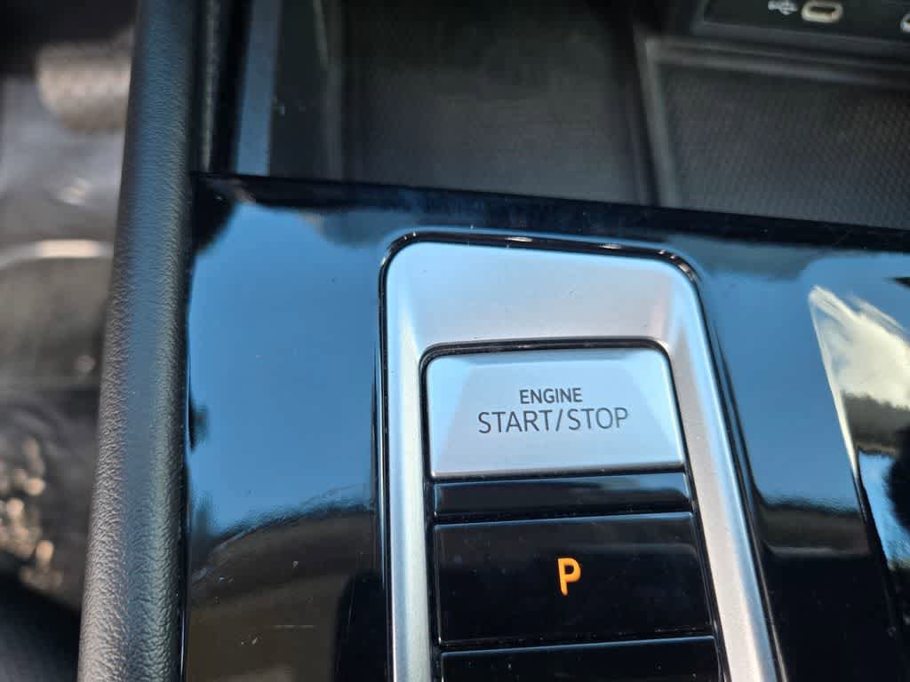 Used 2024 Volkswagen Atlas SE FWD image 15