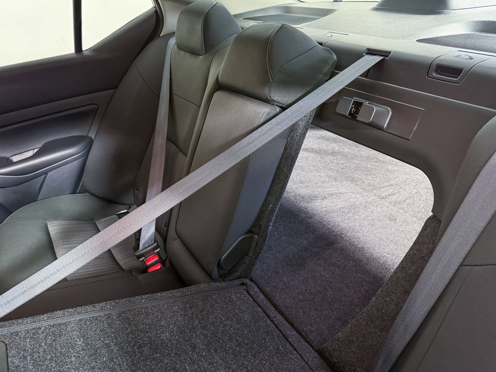 Certified 2025 Nissan Altima 2.5 S FWD image 32