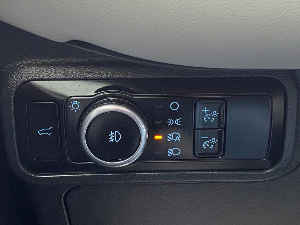 Used 2025 Ford Explorer Platinum w/ LUX Leather Package image 31