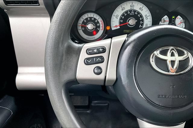 Used 2014 Toyota FJ Cruiser 4WD w/ Convenience Package image 11